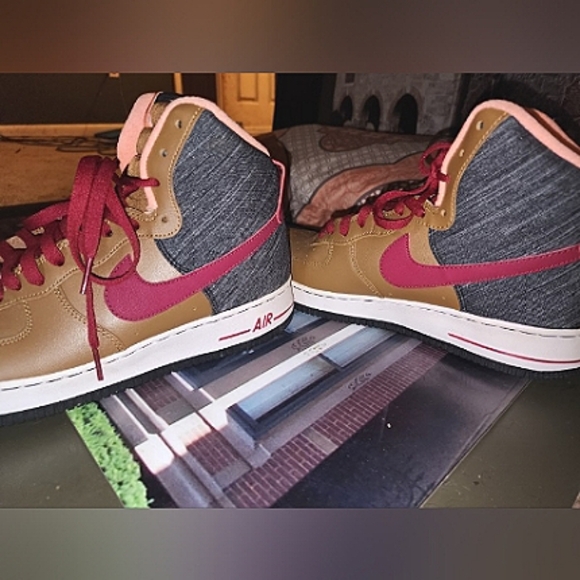 🔥🔥 Nike Air Force 1 High '07, Brown/Red/Grey/Denim, Size US10.5 🔥🔥 - Picture 7 of 8